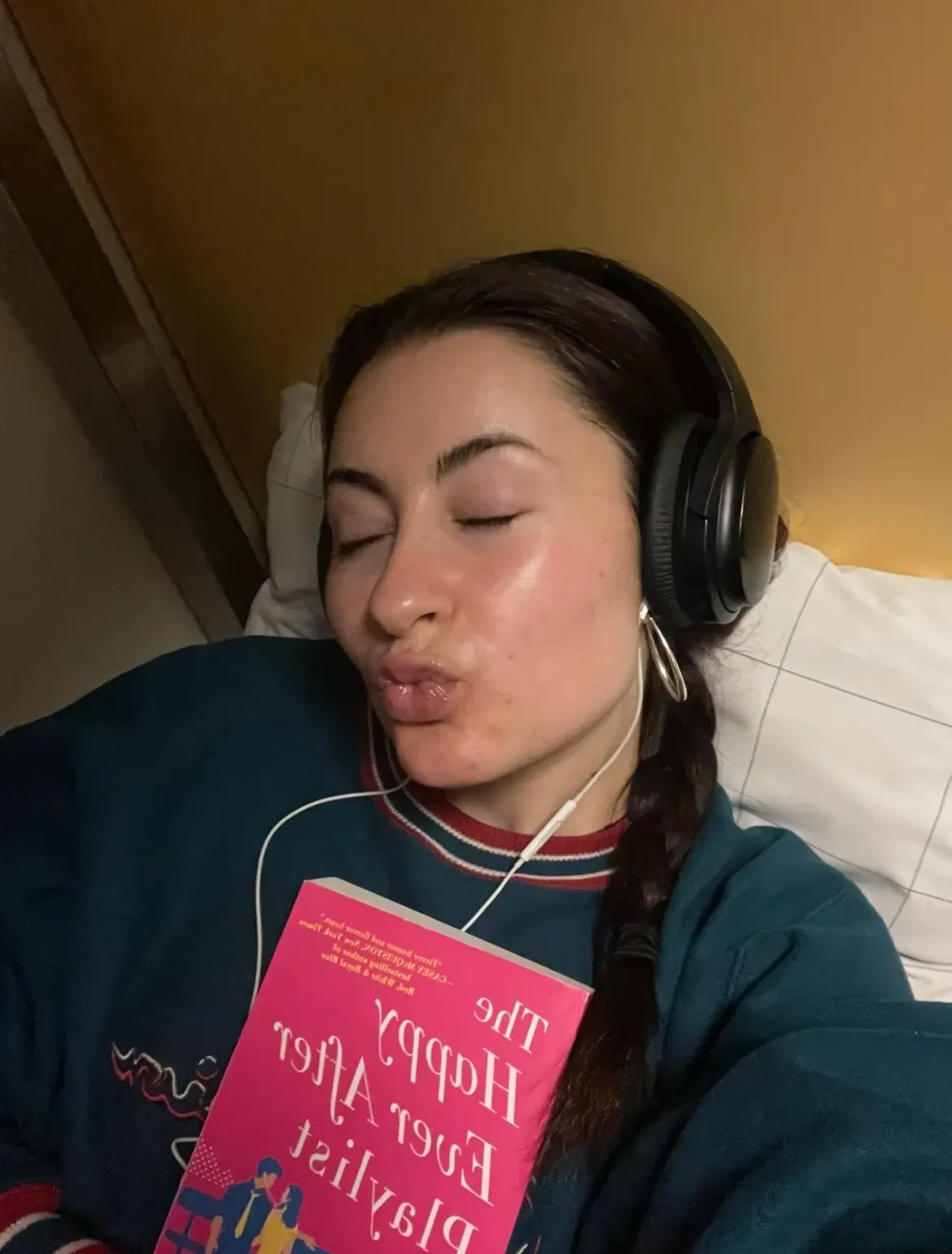 I’m Neurodivergent. Here’s How I Avoid Overstimulation When I Travel.